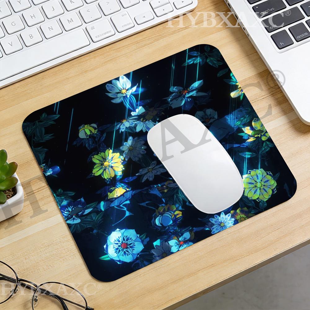 HYBXAXC Dark Floral Manga Back - Work Desk Home Setup 评论和价格